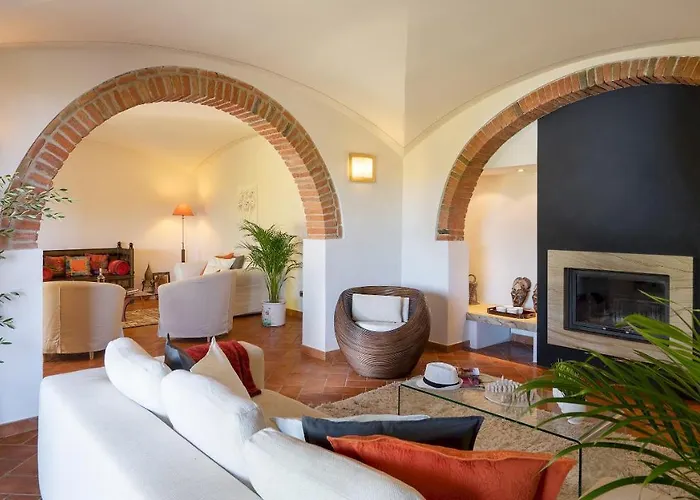 Vila La Nell'isola 12, Emma *