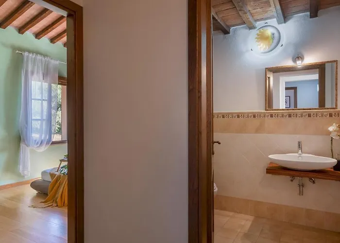 Vila La Nell'isola 12, Emma *